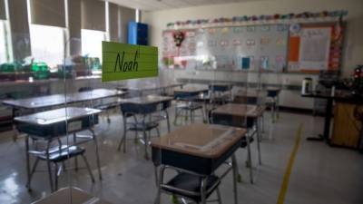 CDC changes school guidance, allowing students to sit 3 feet apart - fox29.com - Washington