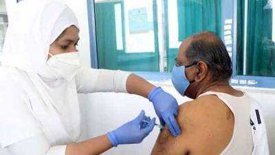 India crosses 4 crore covid-19 vaccinations - livemint.com - India