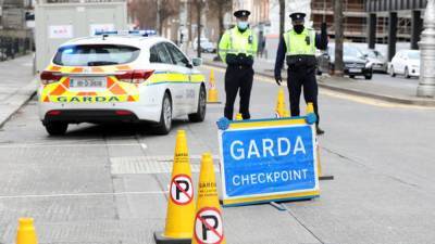 Gardaí issue 15,000 fines worth a total of more than €1.9m for Covid-19 breaches - rte.ie - Ireland