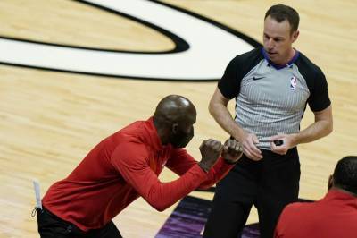 Lloyd Pierce - Star Game - Hawks fire Pierce as coach following disappointing start - clickorlando.com - county Miami - city Atlanta