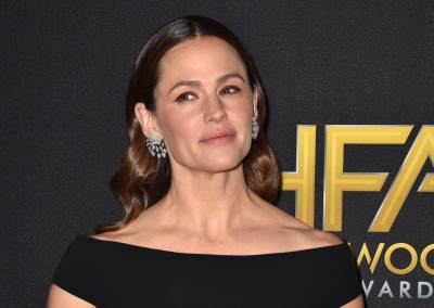 Jennifer Garner Admits It Has Been ‘Such A Hard Year’ For Moms Amid Pandemic - etcanada.com
