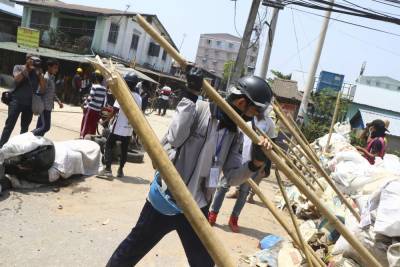 Doctors' dawn march kicks off Sunday protests in Myanmar - clickorlando.com - Burma