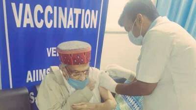 Senior BJP leader Murli Manohar Joshi takes first shot of COVID-19 vaccine - livemint.com - city New Delhi - India