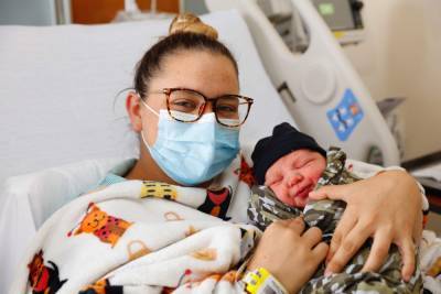 Florida mom delivers son on 3/21 at 3:21 p.m. from 321 area code - clickorlando.com - state Florida