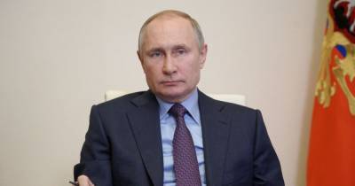 Vladimir Putin - Vladimir Putin to get coronavirus vaccine today - and urges Russians to follow suit - dailystar.co.uk - Russia