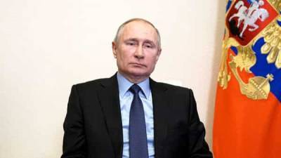 Vladimir Putin - Vladimir Putin to get first dose of Russian covid vaccine today - livemint.com - India - Russia