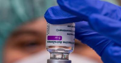 Covid Vaccine - Health Canada adding AstraZeneca blood clot warning, but says vaccine is safe - globalnews.ca - Usa - Canada