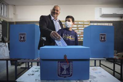 Benjamin Netanyahu - Tight Israeli vote means Arab Islamist could choose next PM - clickorlando.com - Israel - city Jerusalem