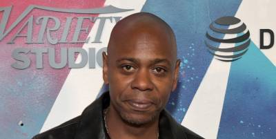 Dave Chappelle - Dave Chappelle to Require Rapid COVID-19 Tests at Newly Announced Live Shows - justjared.com - state Connecticut