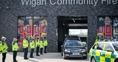 Emergency services form guard of honour in emotional farewell to paramedic who died from Covid-19 - manchestereveningnews.co.uk - city Wigan