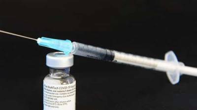 Britain nearing COVID vaccine deal with European Union: Report - livemint.com - India - Britain - Eu