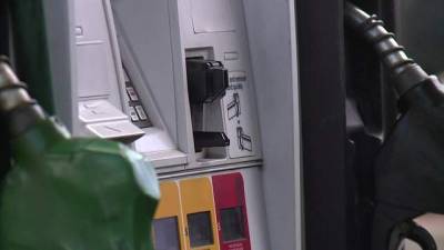 News 6 anchor discovers $1,600 stolen by gas pump skimmer - clickorlando.com - state Florida