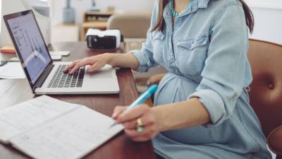 Call for pregnant teachers to continue remote working - rte.ie - Ireland