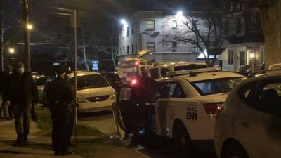 2 teens shot at rec center in Germantown, police say - fox29.com - city Germantown