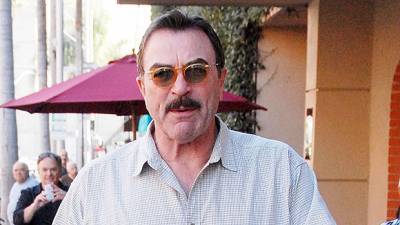 Tom Selleck - Tom Selleck, 76, Makes Rare Appearance While Running Errands In LA: See 1st Pics Amid Pandemic - hollywoodlife.com - city New York - Los Angeles