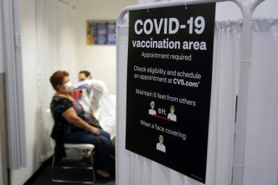Rochelle Walensky - Americans vaccinated against COVID-19 still wait for advice - clickorlando.com - Usa