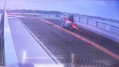 Lake Mary - Video appears to show biker jumping over rising drawbridge in Daytona Beach - fox29.com - state Florida - city Daytona Beach, state Florida