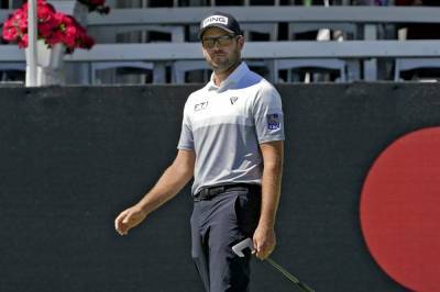 Rory Macilroy - Corey Conners - Conners builds 1-shot lead at Bay Hill as McIlroy lurks - clickorlando.com