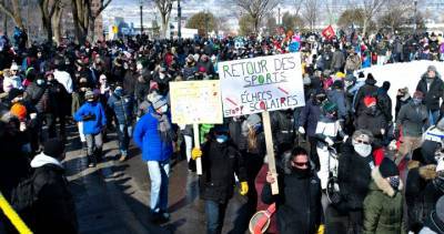 François Legault - Jonathan Marchessault - Quebecers march to National Assembly to protest organized sports ban - globalnews.ca - city Quebec