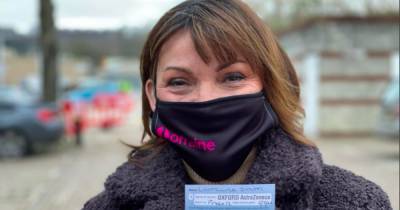Lorraine Kelly - Lorraine Kelly receives Covid jab but baffles fans with name on vaccine card - dailyrecord.co.uk - Scotland