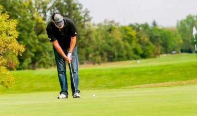 Liquor to not be consumed on Manitoba golf courses - globalnews.ca - Canada