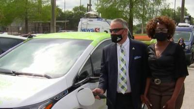 Buddy Dyer - It’s electric: 100 new vehicle charging stations popping up throughout Orlando - clickorlando.com - Usa - county Park - city Orlando - city Downtown