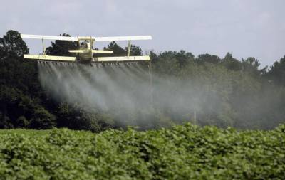 Study: US pesticide use falls but harms pollinators more - clickorlando.com - Usa