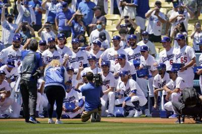 Dodgers receive World Series rings in pregame ceremony - clickorlando.com - Los Angeles - city Los Angeles - county Clayton - county Kershaw