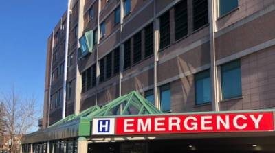 Christine Elliott - Coronavirus Ontario - Ontario government issues emergency orders to bolster hospital capacity as COVID-19 cases soar - globalnews.ca