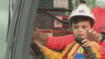 Boy battling cancer becomes construction worker for the day - fox29.com - state Pennsylvania