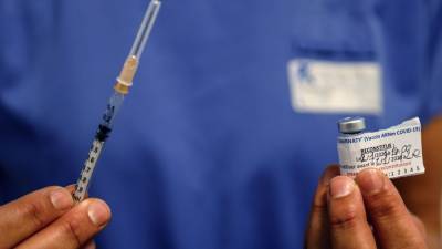 Olivier Véran - France extends gap between Covid-19 vaccine shots - rte.ie - France