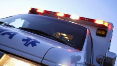 Pedestrian hospitalized after multi-vehicle crash in Point Breeze - fox29.com