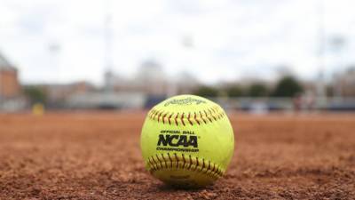 North Texas - North Texas softball's Hope Trautwein strikes out each batter in historic perfect game - fox29.com - state Texas - state Arkansas