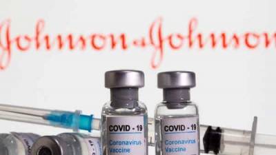 J&J’s covid vaccine remains paused as CDC advisers seek data - livemint.com - India