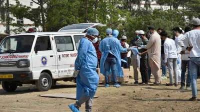 Coronavirus: Delhi's largest cemetery running out of space for burial - livemint.com - India - city Delhi