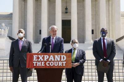 Joe Biden - Democrats begin long-shot push to expand the Supreme Court - clickorlando.com - Washington
