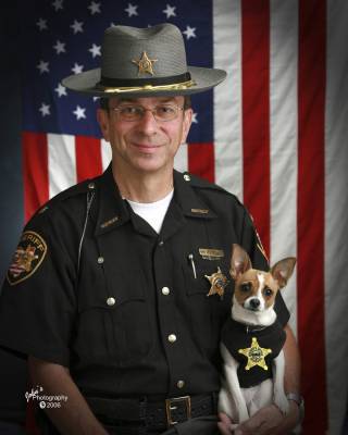 Retired Ohio sheriff and tiny K-9 partner die the same day - clickorlando.com - state Ohio