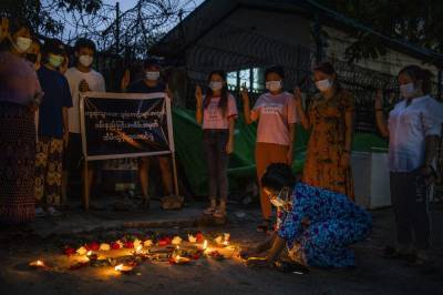 Min Aung Hlaing - Myanmar pardons prisoners, unclear if activists among them - clickorlando.com - Burma - city Yangon
