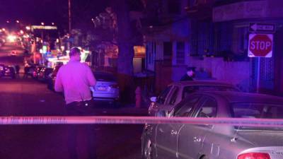 Man, 29, critically injured after shooting in Hunting Park - fox29.com