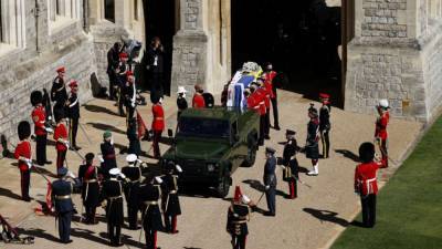 Windsor Castle - prince Philip - Philip Princephilip - Prince Philip funeral: Coffin loaded onto custom Land Rover, designed by Duke of Edinburgh himself - fox29.com