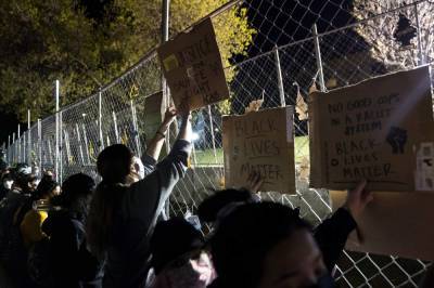 Kim Potter - Journalists allege police harassment at Minnesota protests - clickorlando.com - state Minnesota - city Brooklyn - city Minneapolis