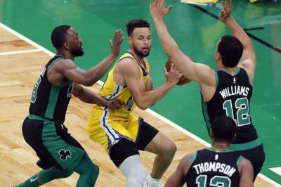 Stephen Curry - Jayson Tatum - Andrew Wiggins - Tatum (44) bests Curry (47), Celtics beat Warriors 119-114 - clickorlando.com - city Boston