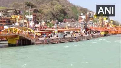 Kumbh Mela 2021: Low footfall on the first day in Haridwar amid Covid scare - livemint.com - India