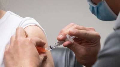 Maharashtra: PIL seeks door-to-door COVID-19 vaccination for people above 75 yrs - livemint.com - India - city Mumbai