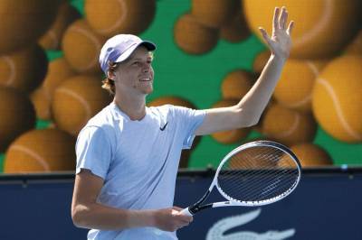 Rafael Nadal - Roger Federer - Ash Barty - Bianca Andreescu - Italian 19-year-old Jannik Sinner reaches Miami Open final - clickorlando.com - Italy - city Miami