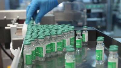 Serum Institute fixes price of covid vaccine Covishield in private, state government hospitals - livemint.com - India