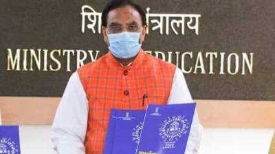 Education minister Pokhriyal tests covid-19 positive - livemint.com - India
