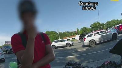 Biker who recently suffered the loss of a friend confides in deputy during traffic stop - fox29.com - county Hillsborough