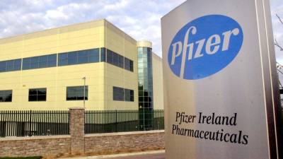 Families of Pfizer staff to be offered Covid vaccine - rte.ie - Ireland