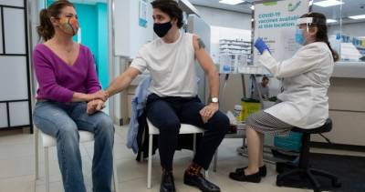 Justin Trudeau - Sophie Grégoire Trudeau - Trudeau, wife Sophie receive 1st dose of AstraZeneca’s COVID-19 vaccine - globalnews.ca - Canada - city Ottawa